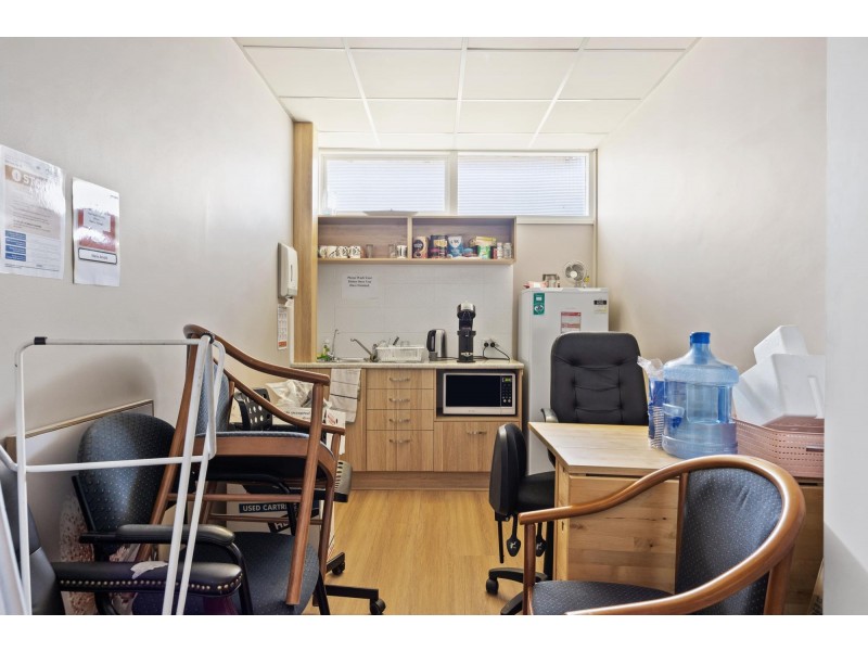 37 Moseley Street, Glenelg SA 5045