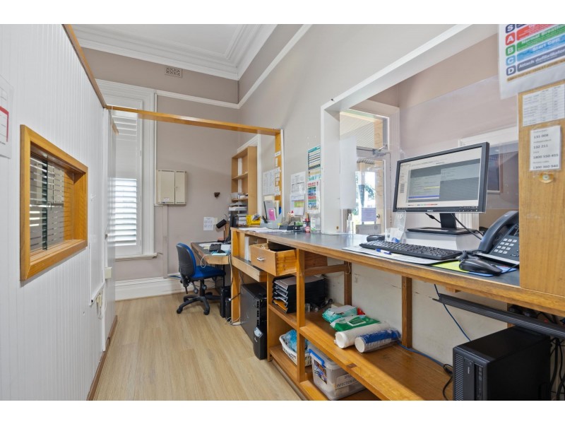 37 Moseley Street, Glenelg SA 5045