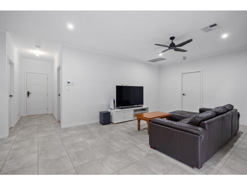 22 Mary Street, Pennington SA 5013