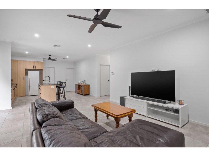 22 Mary Street, Pennington SA 5013