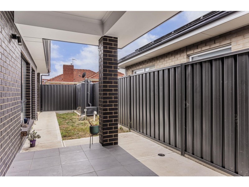 22 Mary Street, Pennington SA 5013