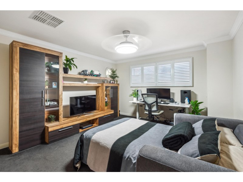 53 Tennyson Heights Court, Tennyson SA 5022