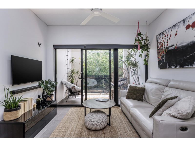 102/1 Kevin Taylor Lane, Bowden SA 5007