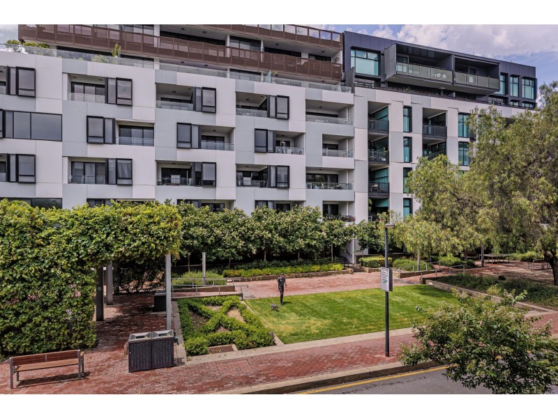 102/1 Kevin Taylor Lane, Bowden SA 5007