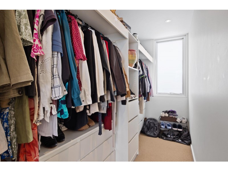 2 Parri Crescent, New Port SA 5015