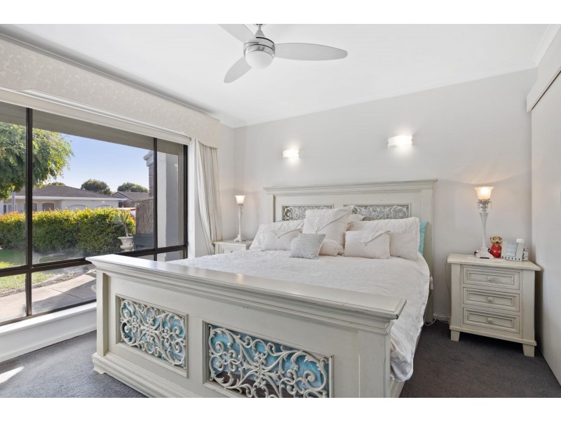 5 Keppel Grove, West Lakes SA 5021