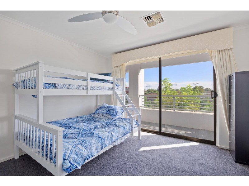 5 Keppel Grove, West Lakes SA 5021