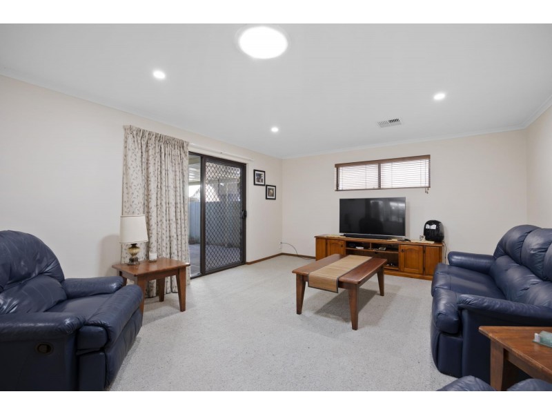 12 Eldridge Crescent, Grange SA 5022