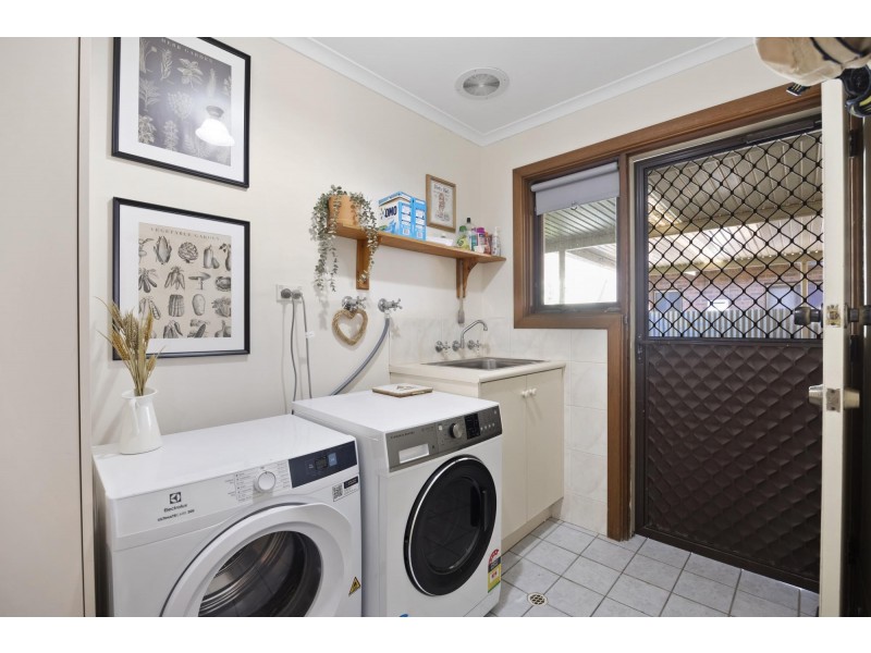 12 Eldridge Crescent, Grange SA 5022