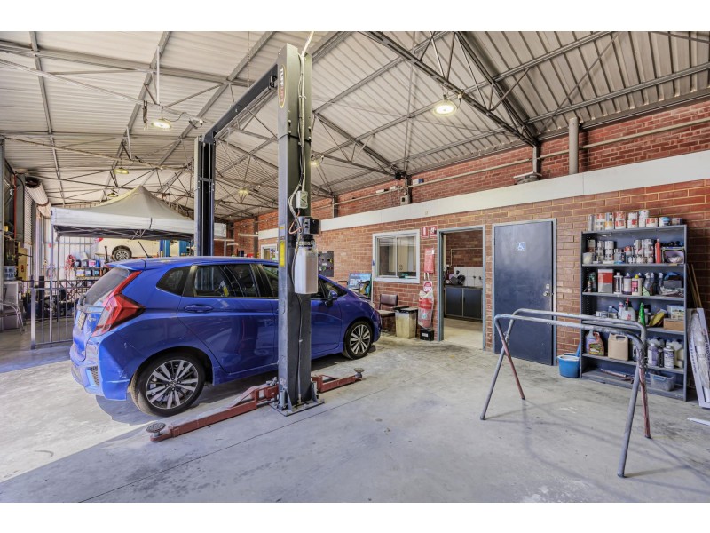 71 Tapleys Hill Road, Hendon SA 5014