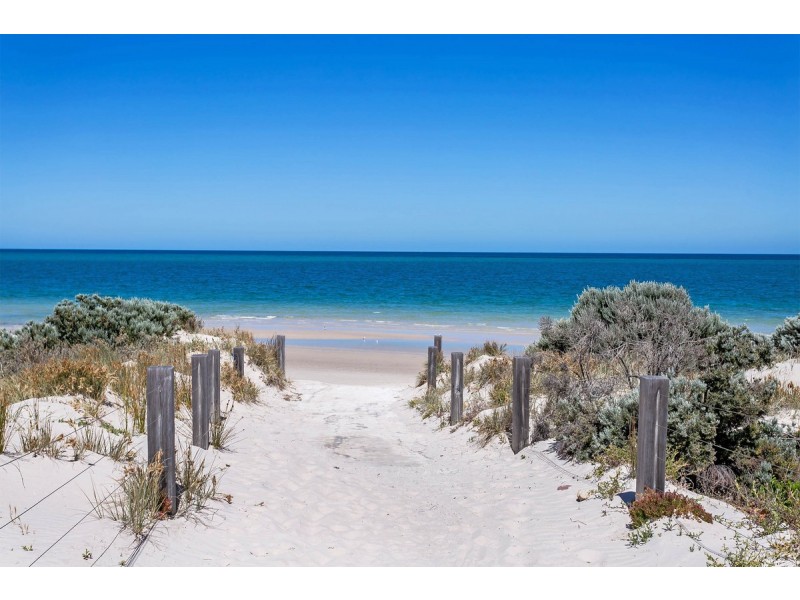 2/52 Seaview Road, West Beach SA 5024