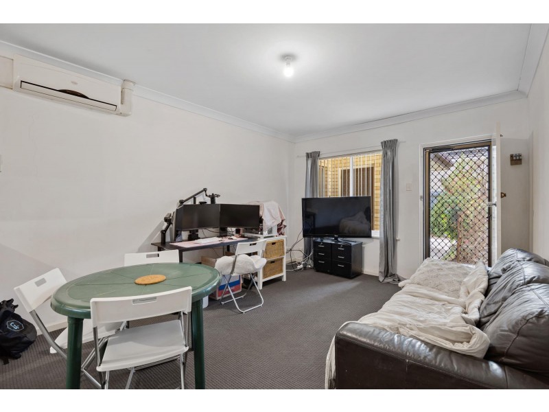 1-2/835 Grand Junction Road, Valley View SA 5093