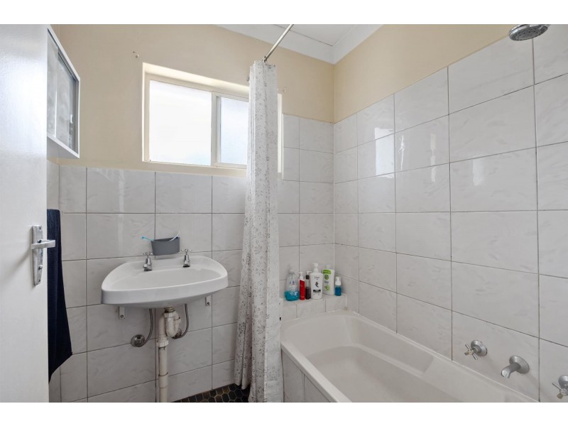 1-2/835 Grand Junction Road, Valley View SA 5093