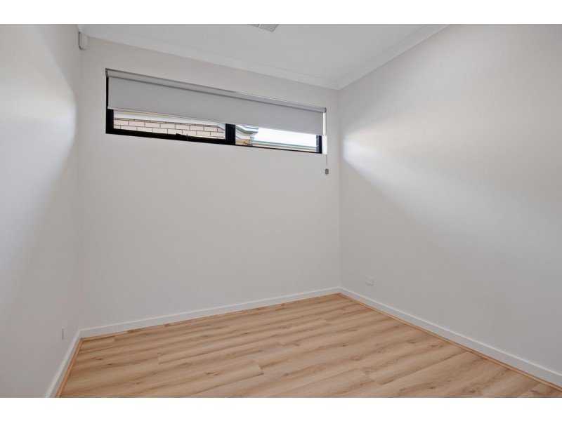 61 Osborne Road, North Haven SA 5018