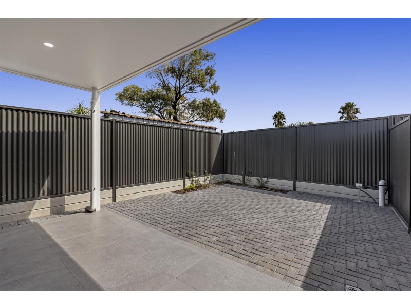 61 Osborne Road, North Haven SA 5018
