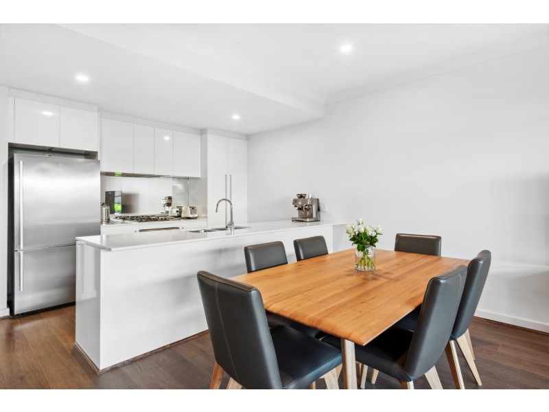 10 Banksia Street, West Lakes SA 5021