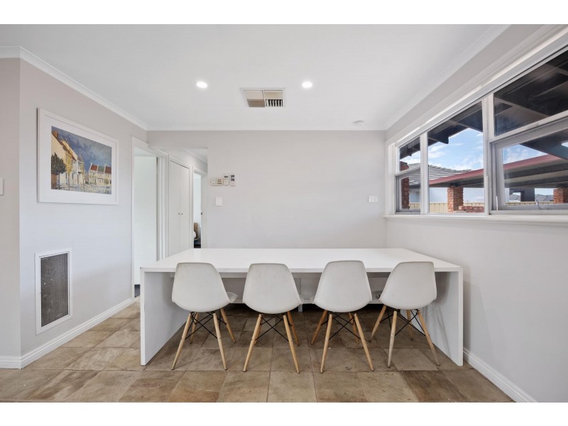 9 Drysdale Court, West Lakes Shore SA 5020