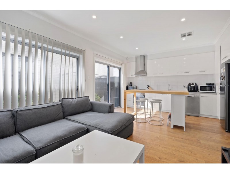2/14 Kenneth Street, Findon SA 5023
