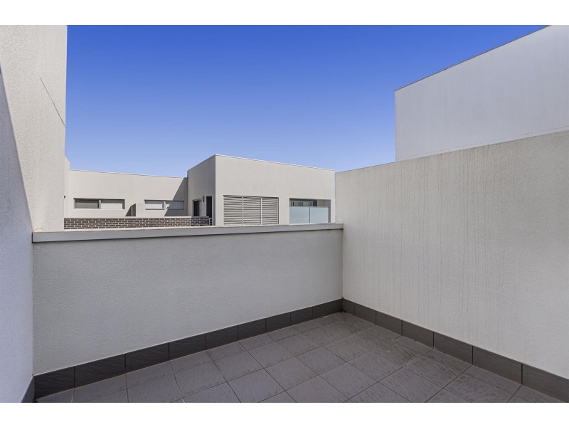 2/14 Kenneth Street, Findon SA 5023