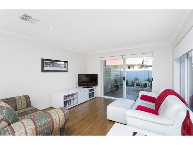 4 Kelmscott Street, Oaklands Park SA 5046