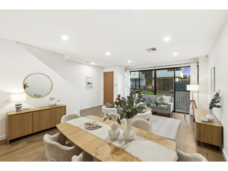 18 Albany Lane, Port Adelaide SA 5015