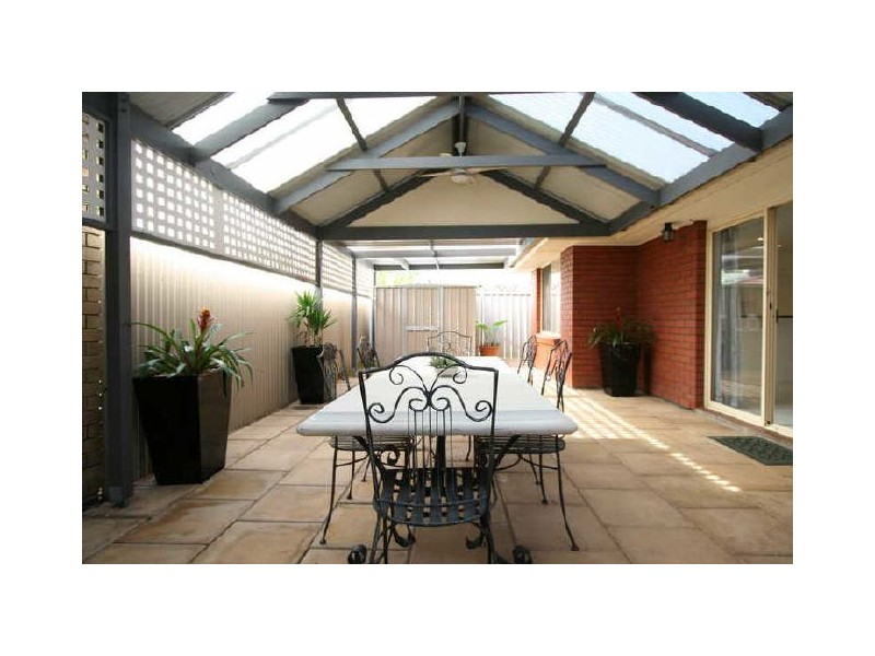 2 McBurnie Close, Brompton SA 5007