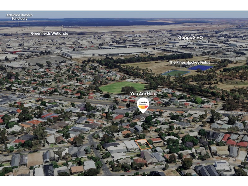 18 Amber Avenue, Clearview SA 5085