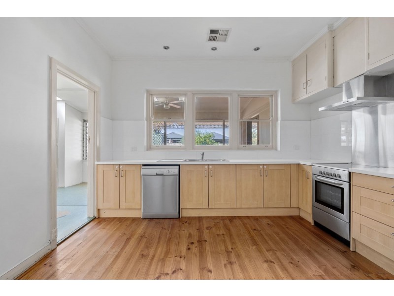 1 Chenoweth Avenue, West Croydon SA 5008