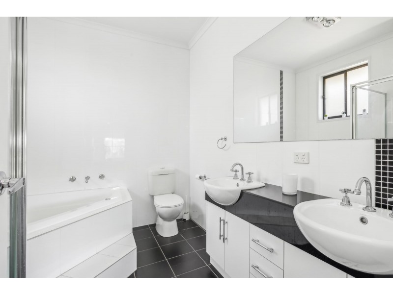 6 Yellow Gum Avenue, Athol Park SA 5012