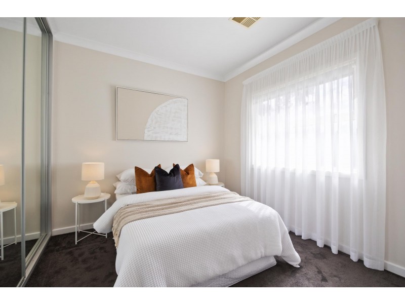 16 Lucknow Close, Kidman Park SA 5025