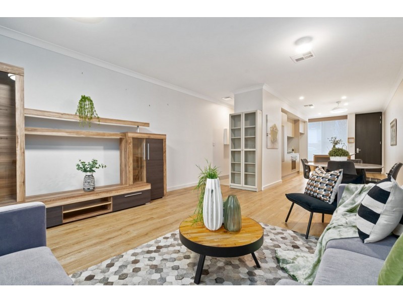 6 Banksia Street, West Lakes SA 5021