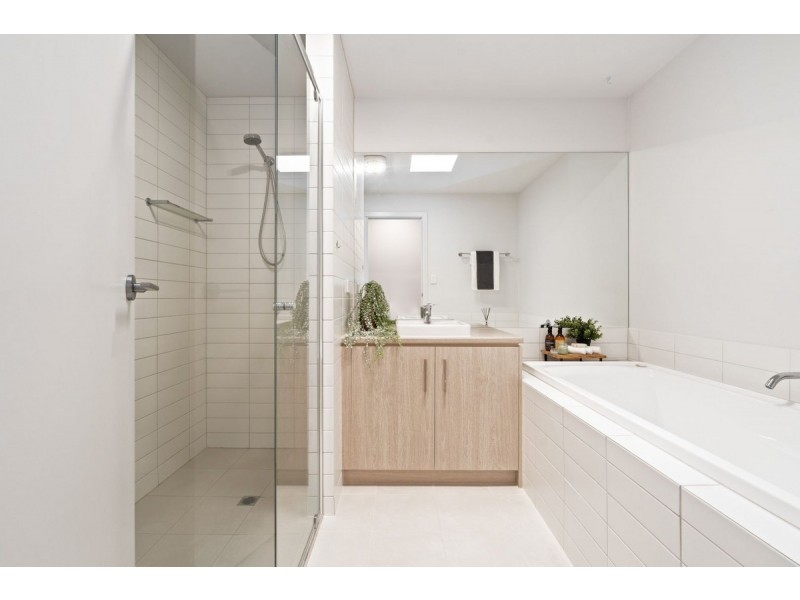 6 Banksia Street, West Lakes SA 5021