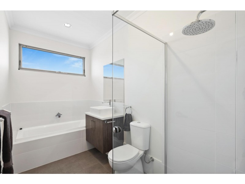 1/8 Tandanya Avenue, Hectorville SA 5073