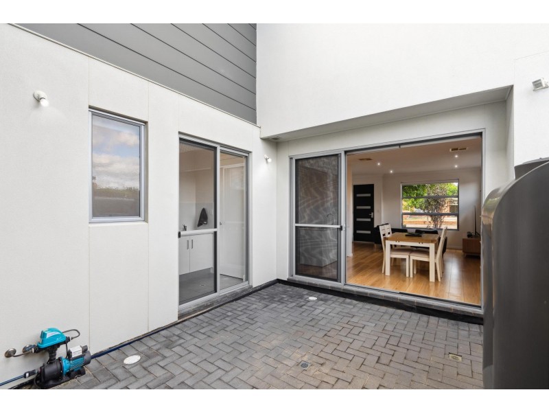 1/8 Tandanya Avenue, Hectorville SA 5073