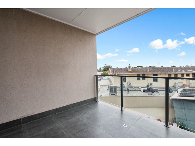 10/421 Churchill Road, Kilburn SA 5084