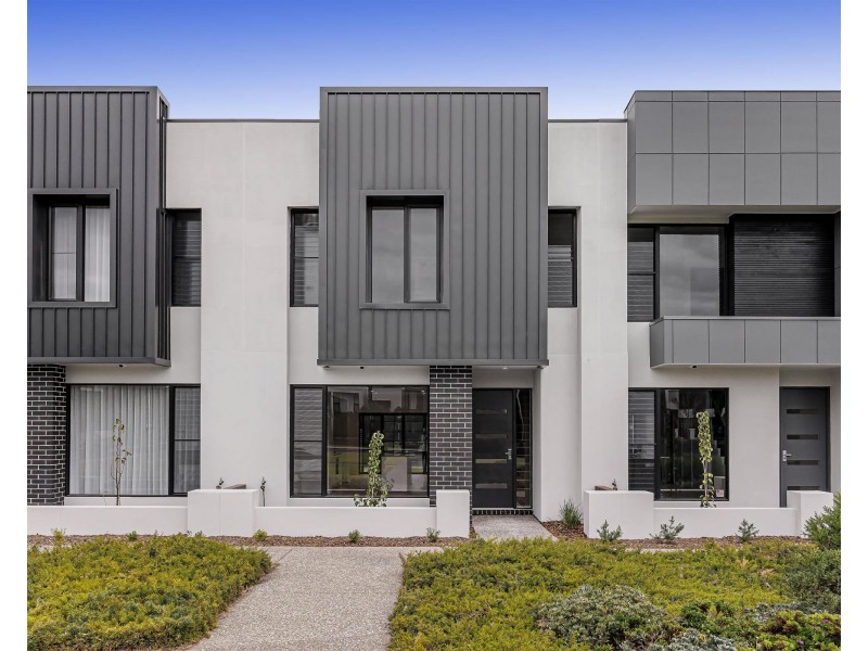 7 Saltbush Lane, West Lakes SA 5021