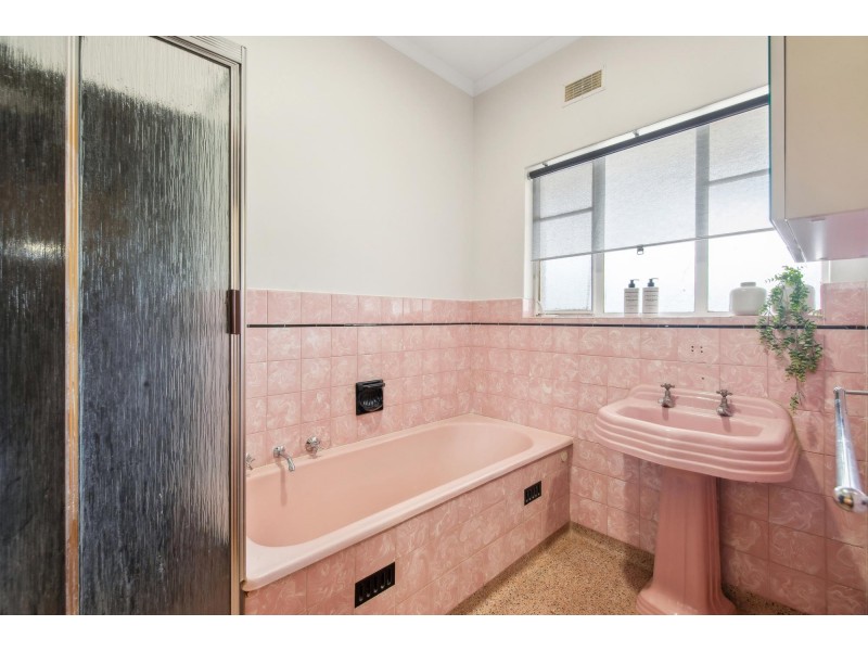 13 May Terrace, Ottoway SA 5013