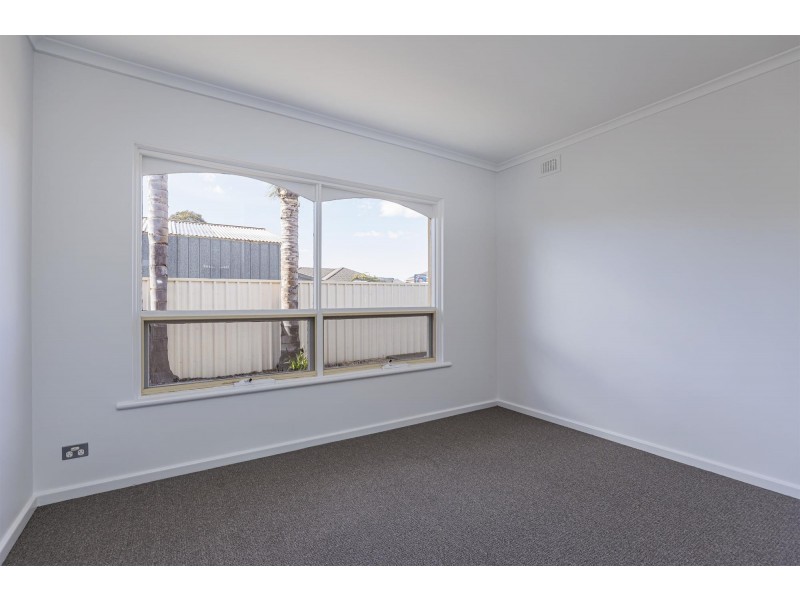 4/2 Pearce Street, Ottoway SA 5013