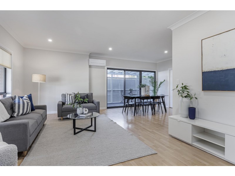 3/3 Sawford Street, Largs Bay SA 5016