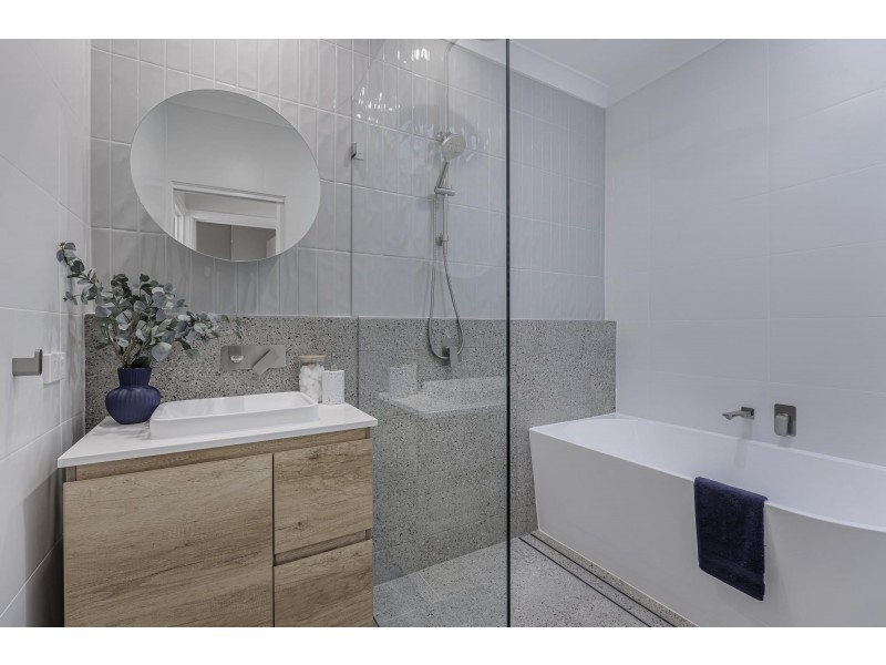 3/3 Sawford Street, Largs Bay SA 5016