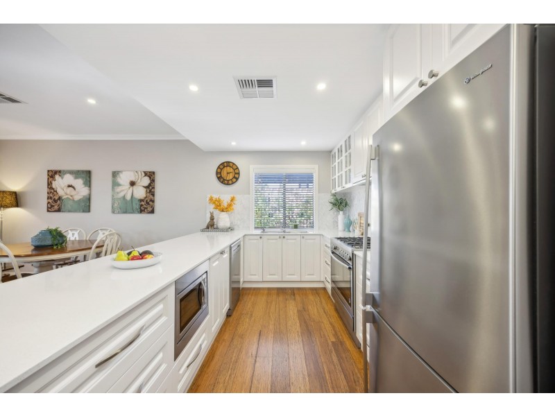 17 Amos Way, Royal Park SA 5014