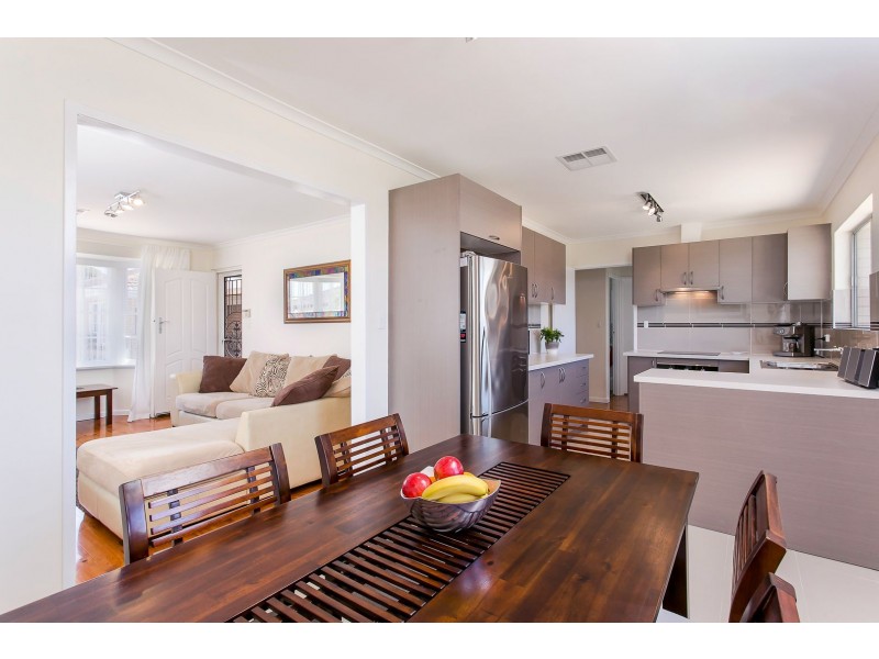 2/381 Tapleys Hill Road, Seaton SA 5023