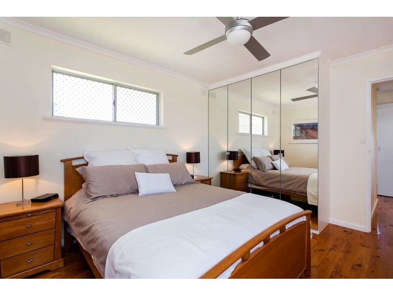 2/381 Tapleys Hill Road, Seaton SA 5023