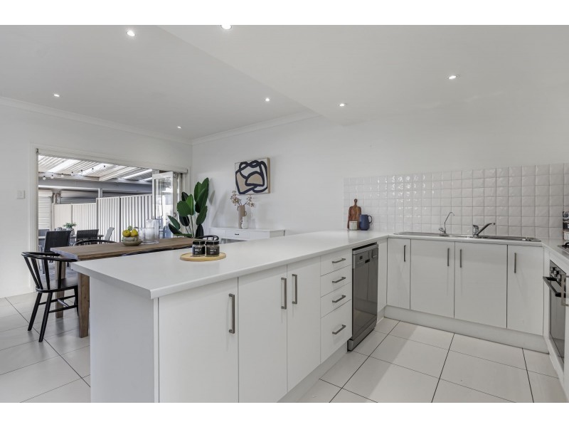 16 Assyrian Court, Kidman Park SA 5025