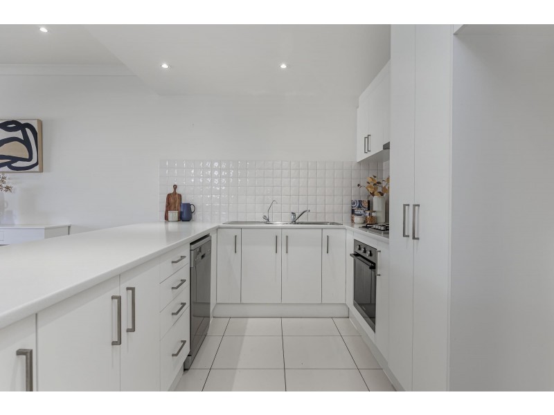 16 Assyrian Court, Kidman Park SA 5025