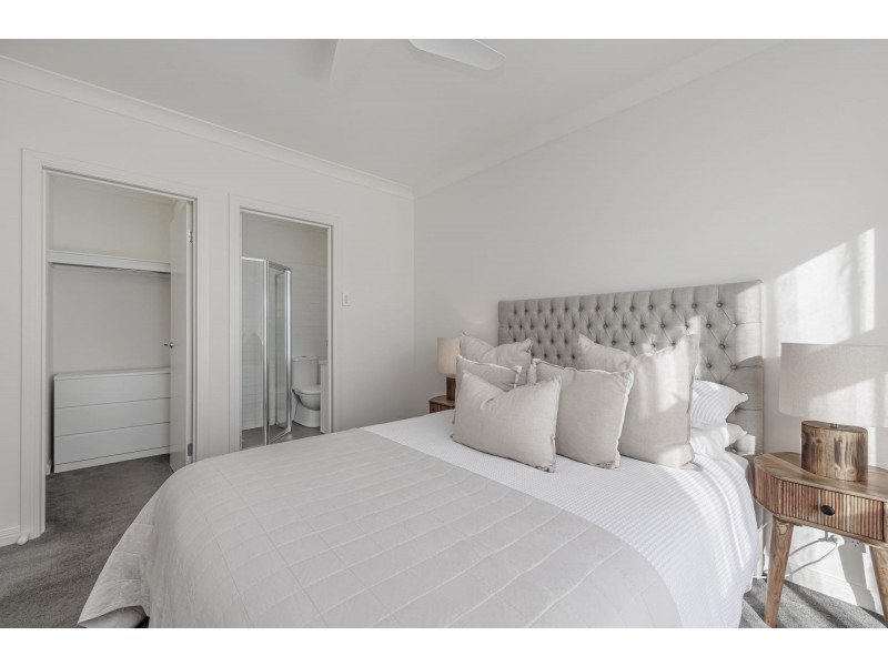 16 Assyrian Court, Kidman Park SA 5025