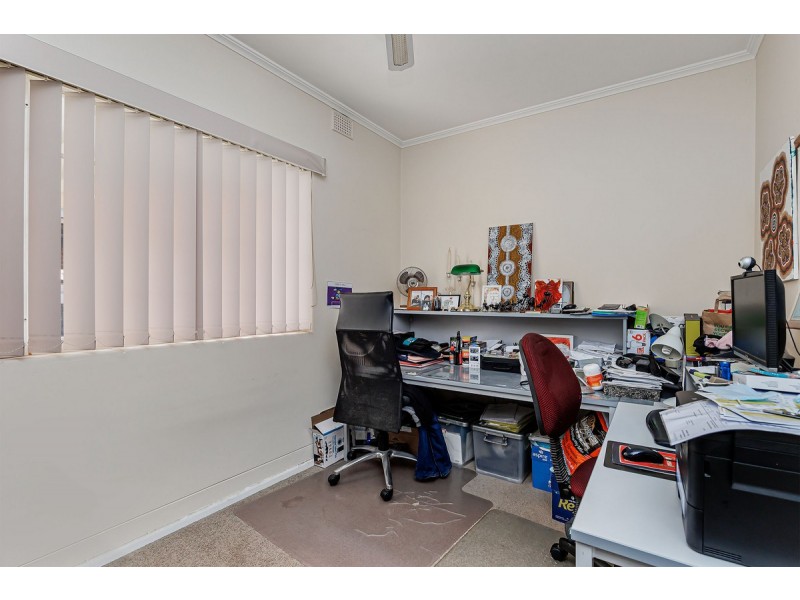 24 Esk Street, Woodville South SA 5011