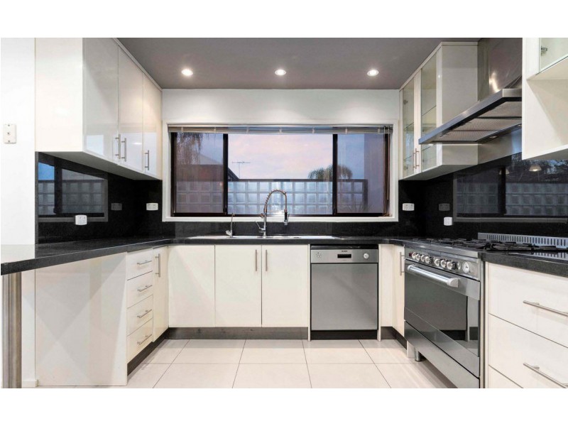 35 Burley Griffin Boulevard, Brompton SA 5007