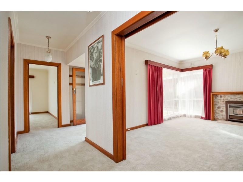 16 Hilltop Avenue, Ridgehaven SA 5097