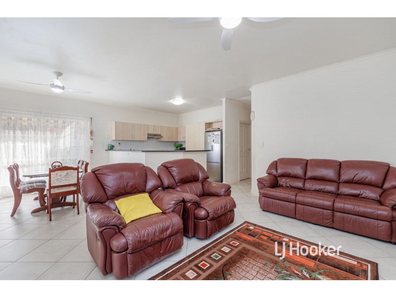 14 Windermere Crescent, Mawson Lakes SA 5095